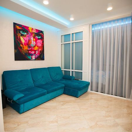 Luxury Apartment Chişinau Exteriör bild