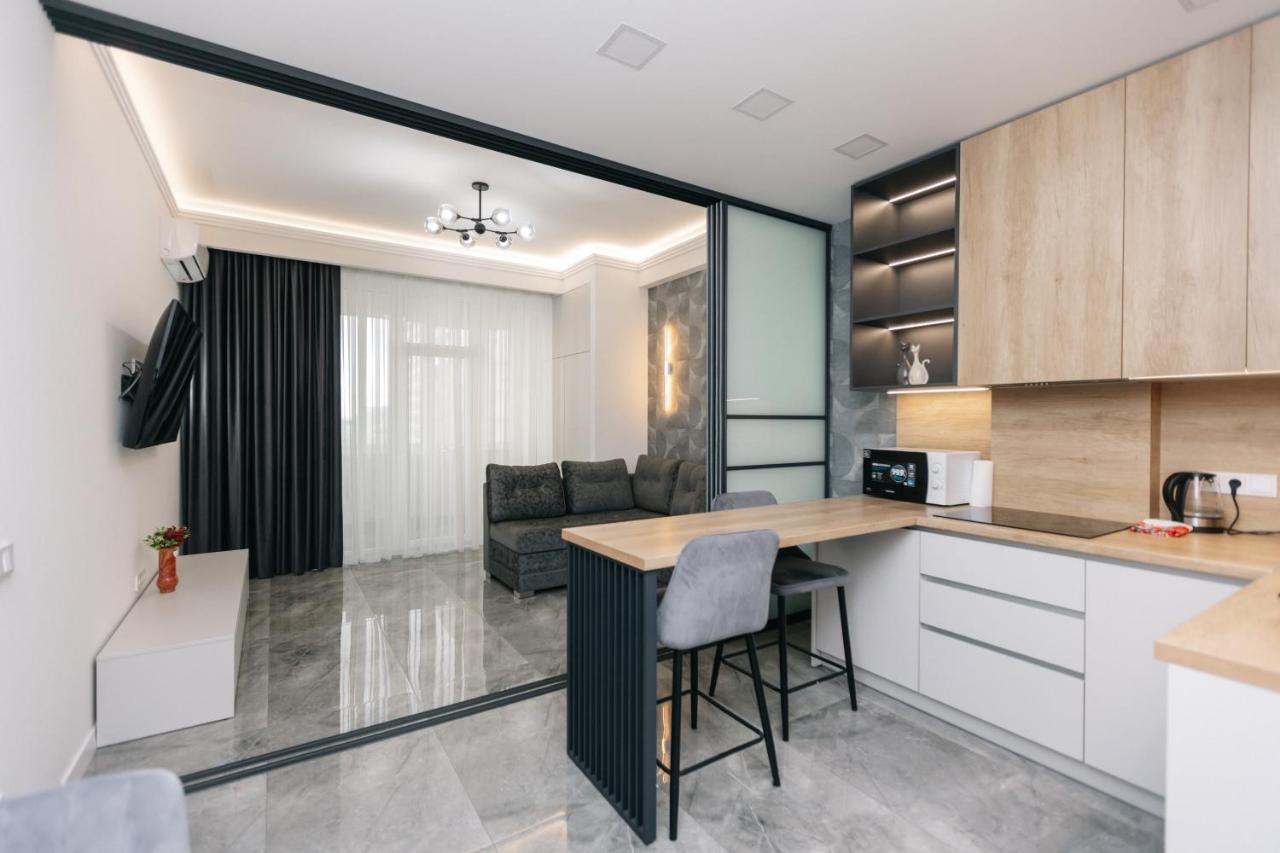 Luxury Apartment Chişinau Exteriör bild