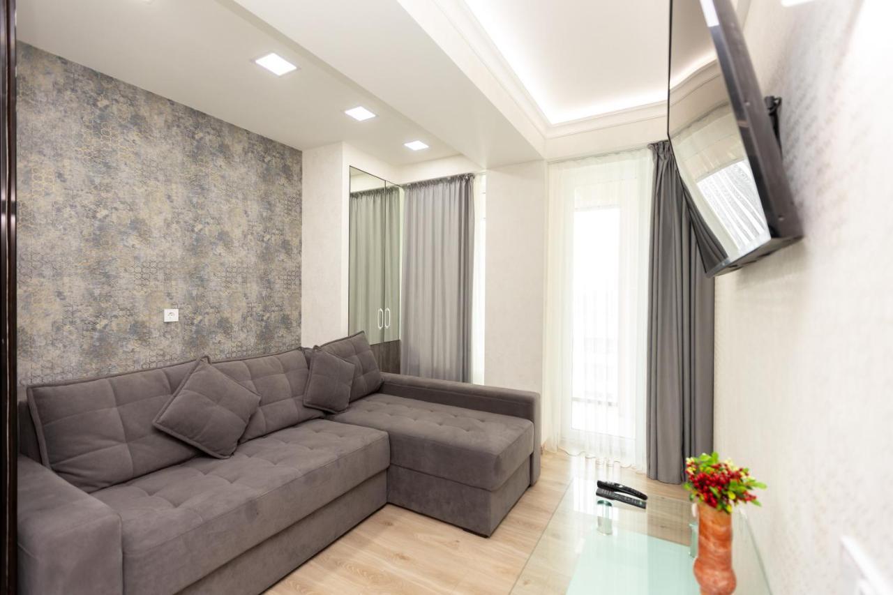 Luxury Apartment Chişinau Exteriör bild