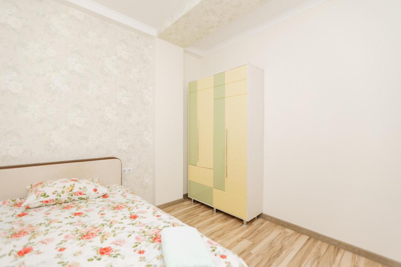 Luxury Apartment Chişinau Exteriör bild