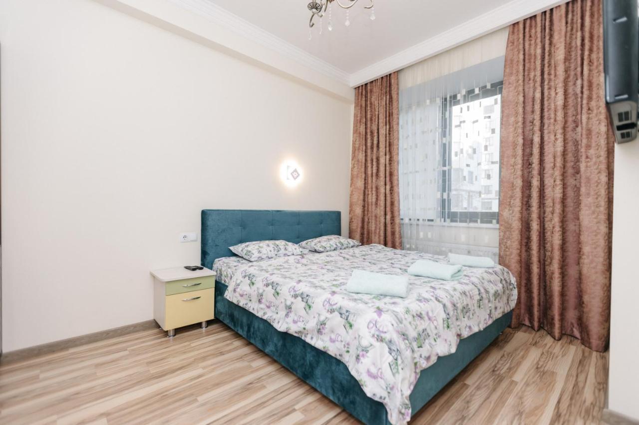 Luxury Apartment Chişinau Exteriör bild